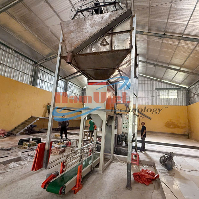 Máy đóng bao hạt ngô 2 phễu cân