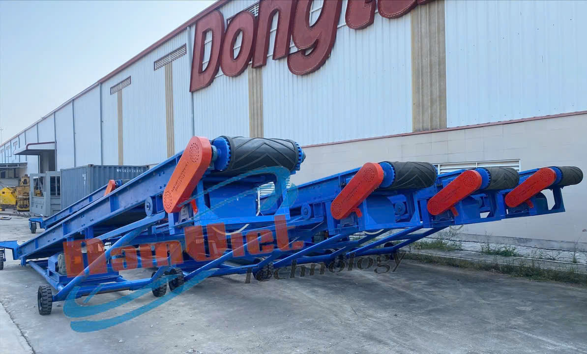 băng tải nâng hạ