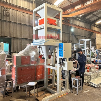 Cân đóng bao than hoạt tính công suất 300 bao/giờ