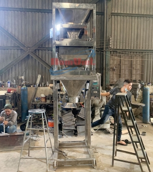 Máy đóng bao phân bón hóa học NPK 1 phễu cân