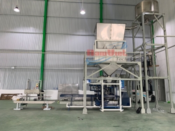 Cân đóng bao thức ăn thủy sản 3 phễu cân