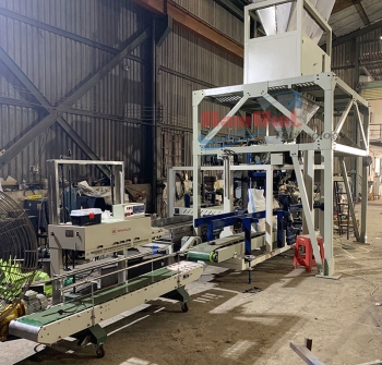 Máy đóng bao tự động phần lấy bao và khâu bao