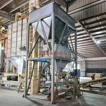 Cân đóng bao bì bột ngũ cốc 3 phễu cân