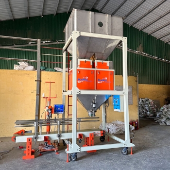 Máy đóng bao hạt sen 2 phễu cân