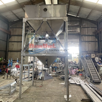 Máy đóng bao muối hạt năng suất 600 bao/giờ