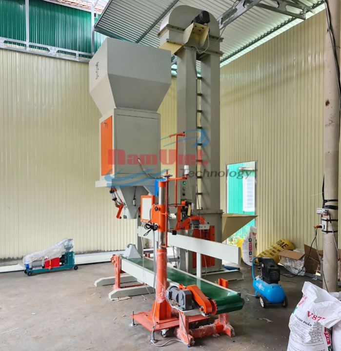 Máy cân đóng bao cà phê