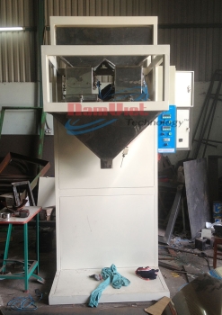 Cân đóng gói 2 phễu cân công suất 600 túi/giờ